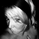 Naughty Cam Girl Ready to Play with You